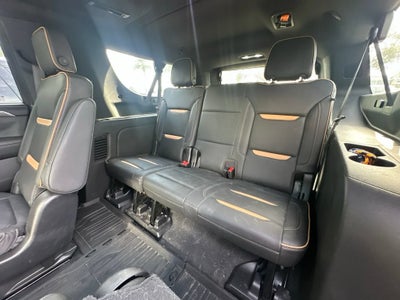 2021 GMC Yukon XL AT4