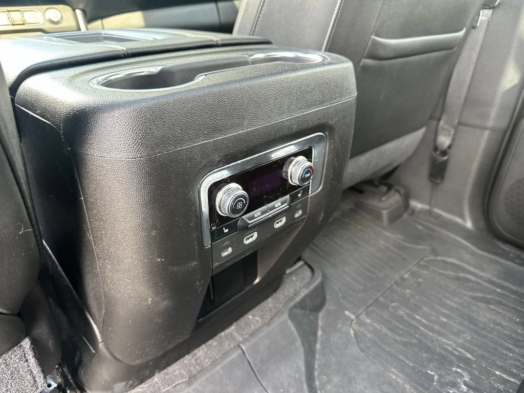2021 GMC Yukon XL AT4