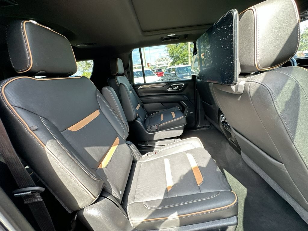 2021 GMC Yukon XL AT4