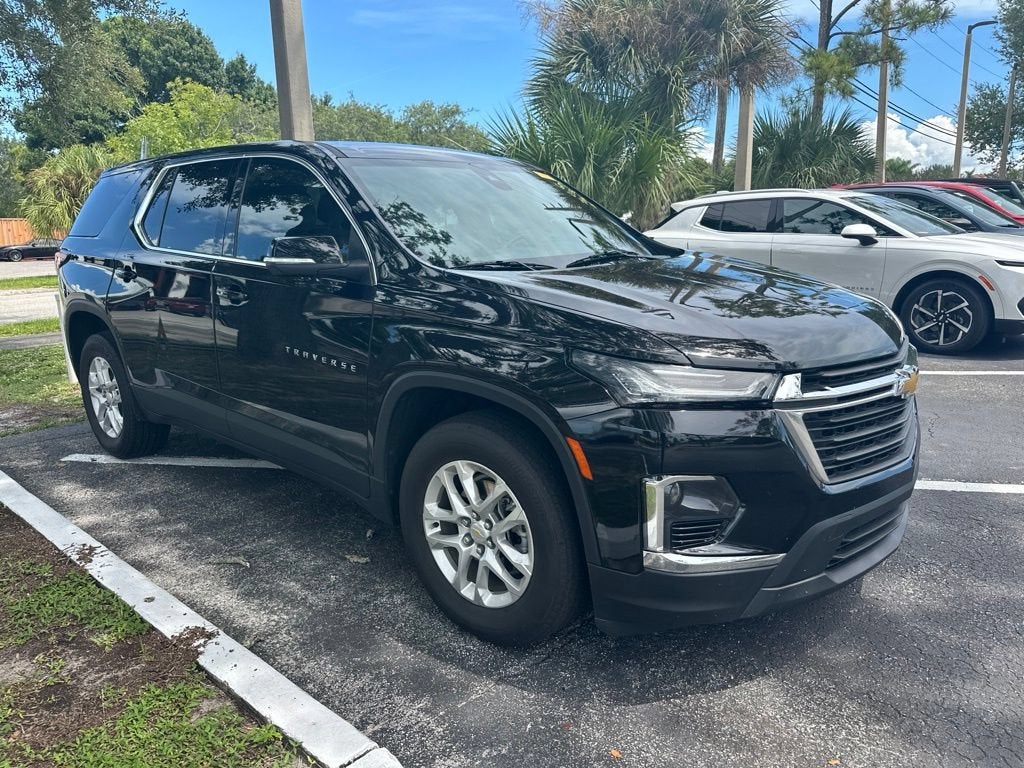 2023 Chevrolet Traverse LS