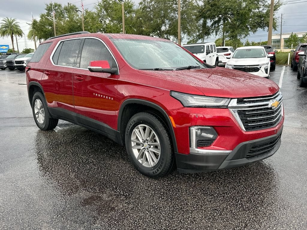 2023 Chevrolet Traverse LT Cloth