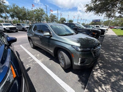 2023 Chevrolet Traverse LT Cloth