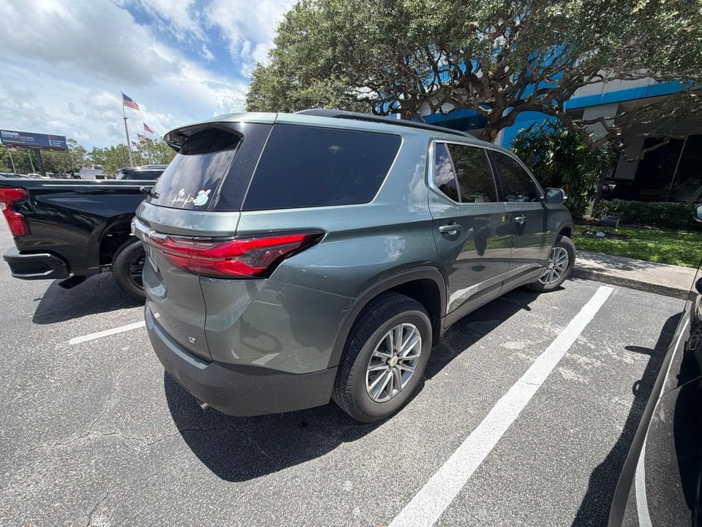 2023 Chevrolet Traverse LT Cloth