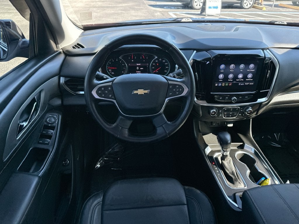 2021 Chevrolet Traverse LT Leather