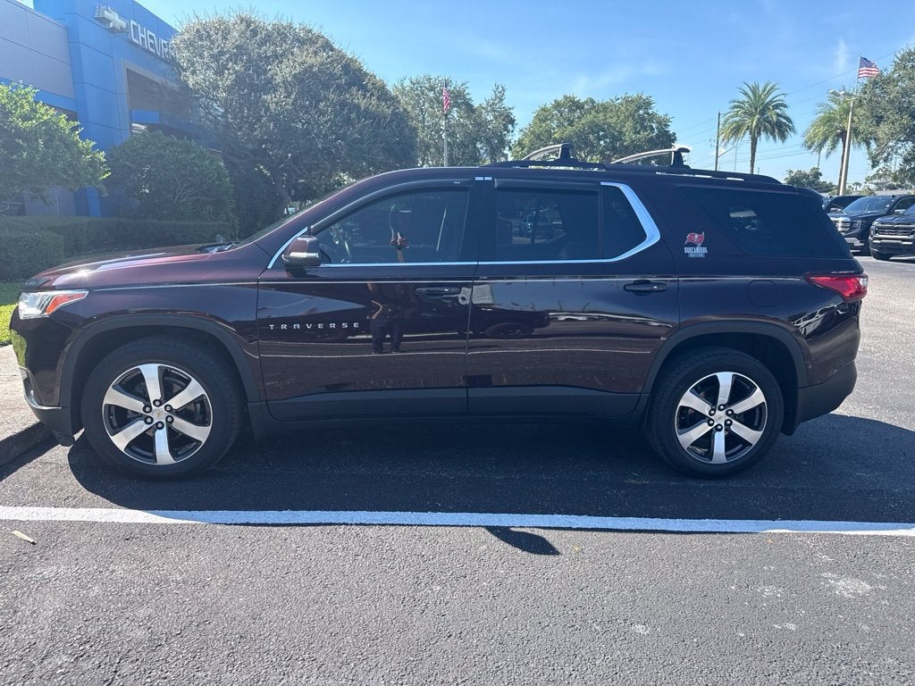 2021 Chevrolet Traverse LT Leather
