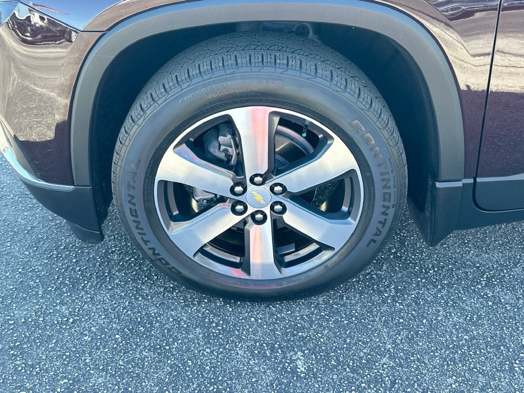 2021 Chevrolet Traverse LT Leather