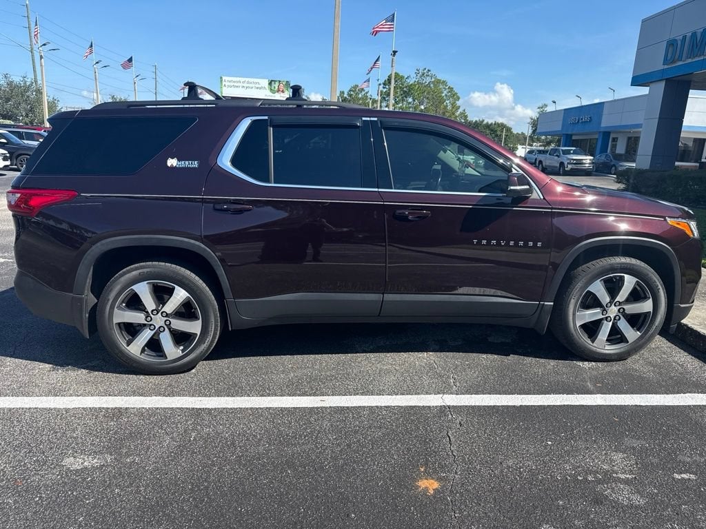 2021 Chevrolet Traverse LT Leather