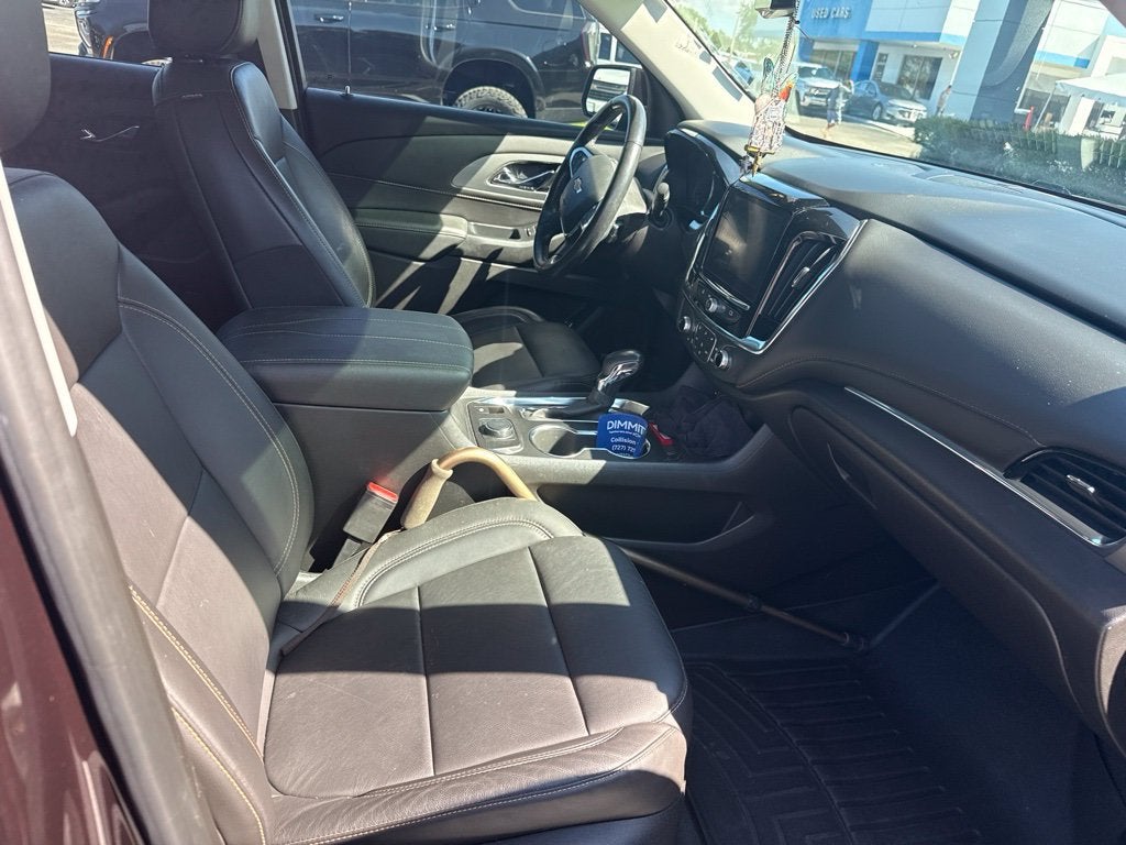 2021 Chevrolet Traverse LT Leather