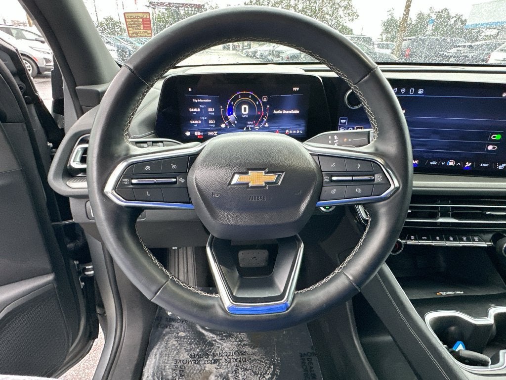2024 Chevrolet Traverse LT