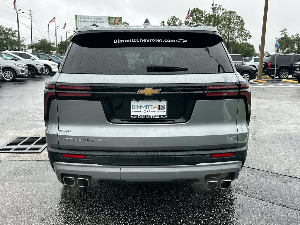 2024 Chevrolet Traverse LT