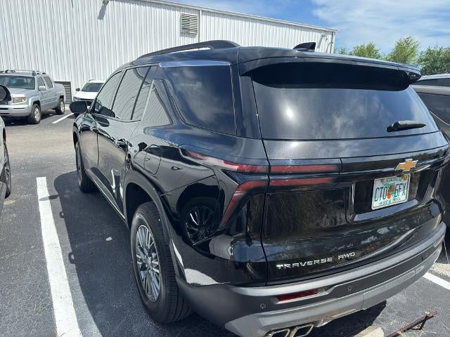2024 Chevrolet Traverse LT