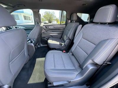 2024 Chevrolet Traverse LT