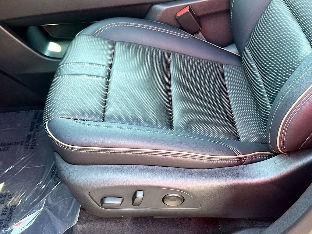 2025 Chevrolet Traverse High Country