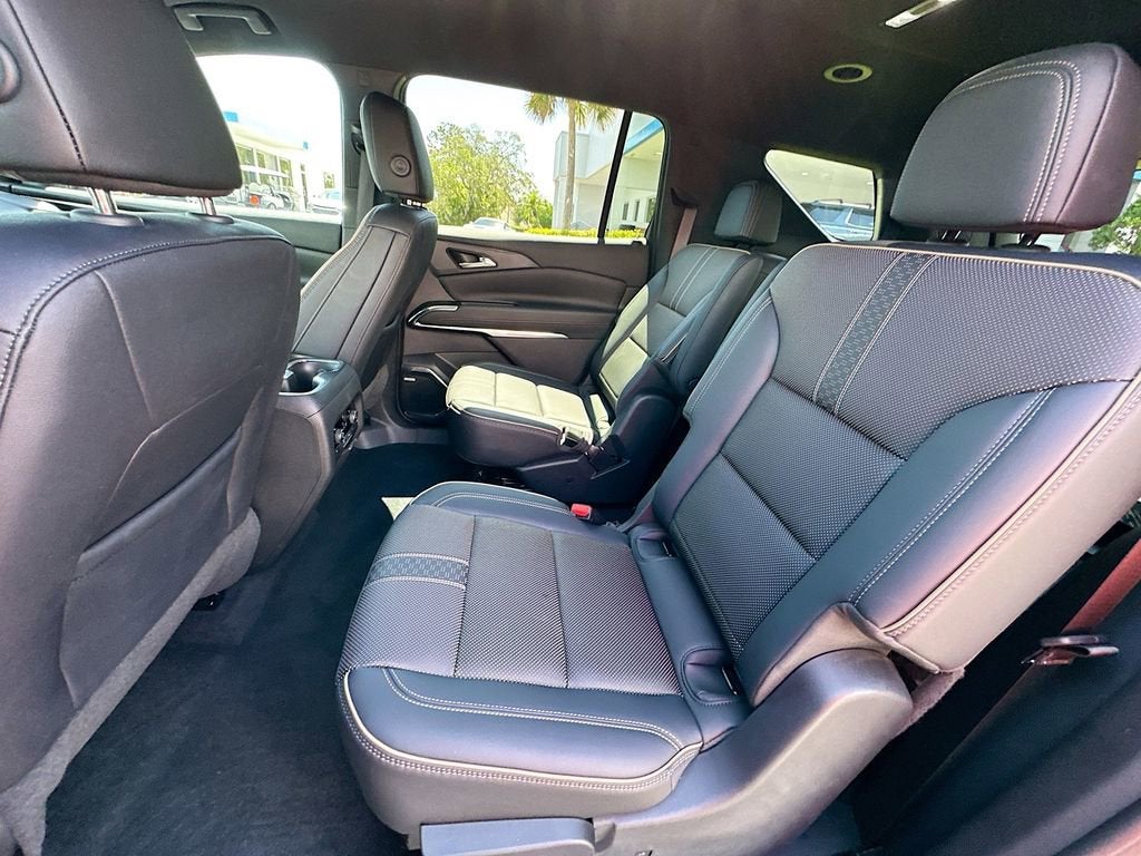 2025 Chevrolet Traverse High Country