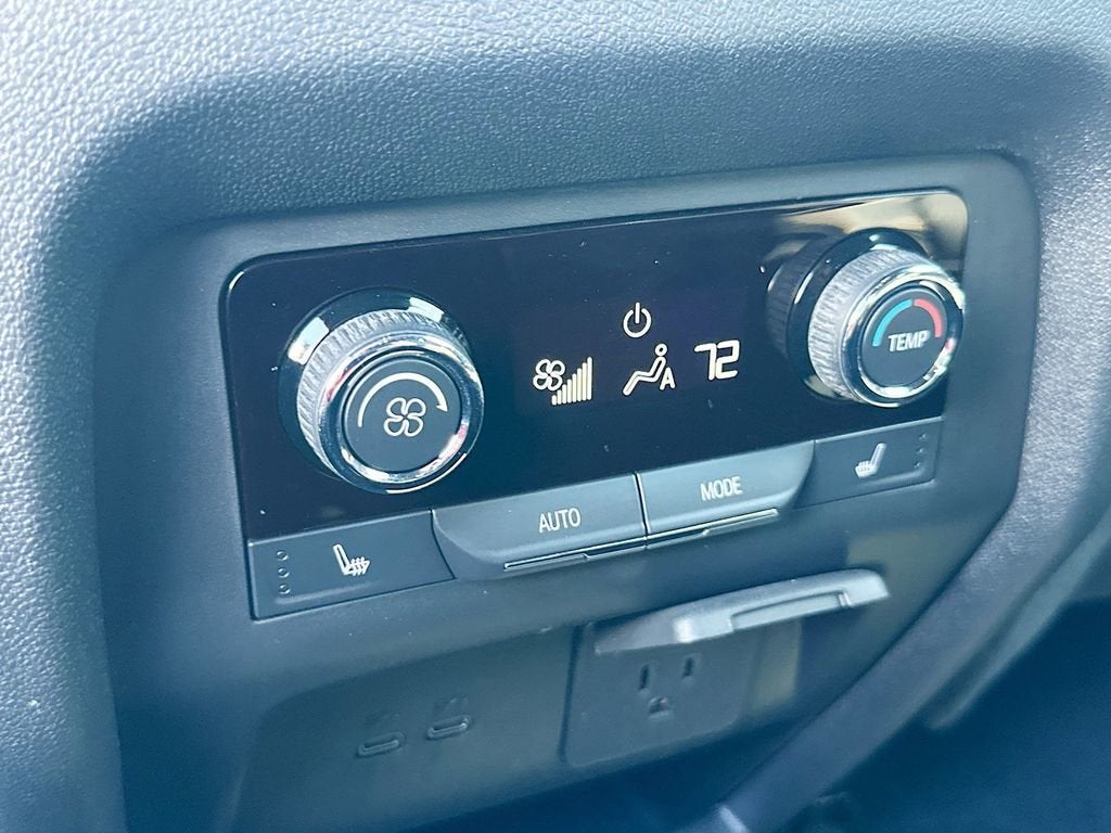 2025 Chevrolet Traverse High Country