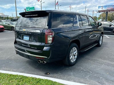 2023 Chevrolet Suburban Premier