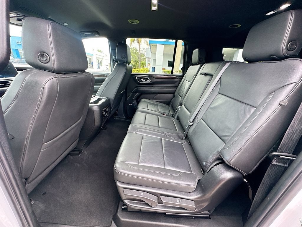 2024 Chevrolet Suburban LT