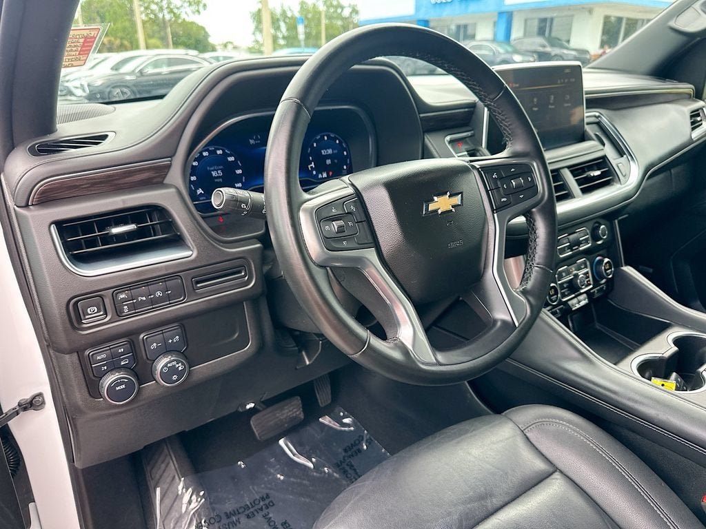2024 Chevrolet Suburban LT