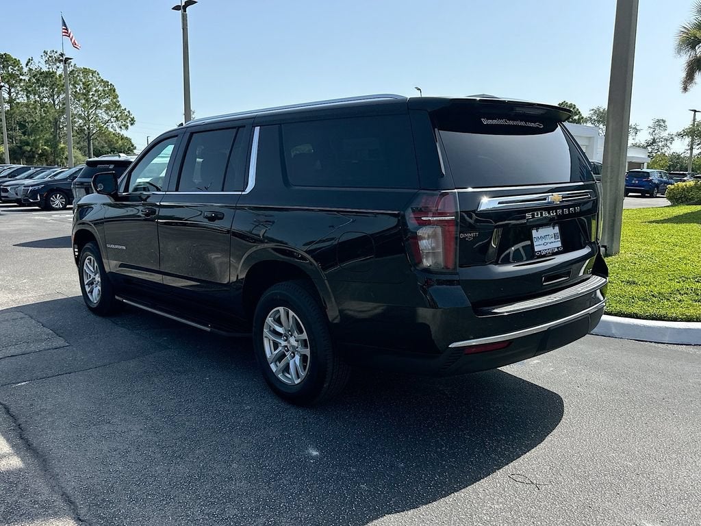 2024 Chevrolet Suburban LT