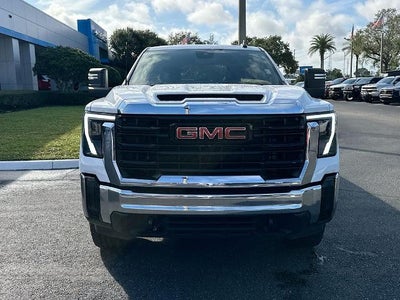 2024 GMC Sierra 3500 HD Pro