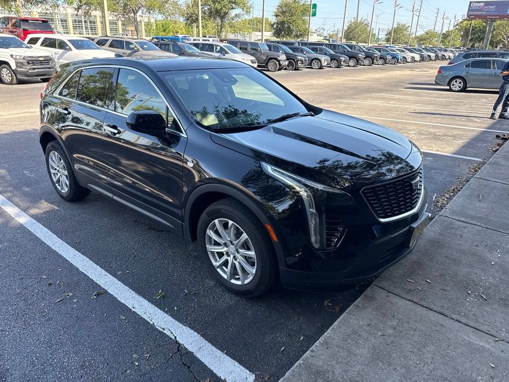 2023 Cadillac XT4 Luxury