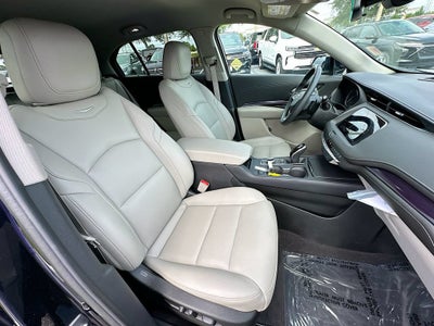 2023 Cadillac XT4 Luxury