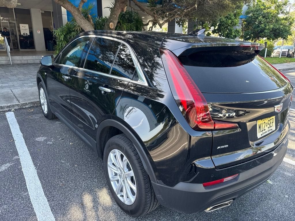 2023 Cadillac XT4 Luxury