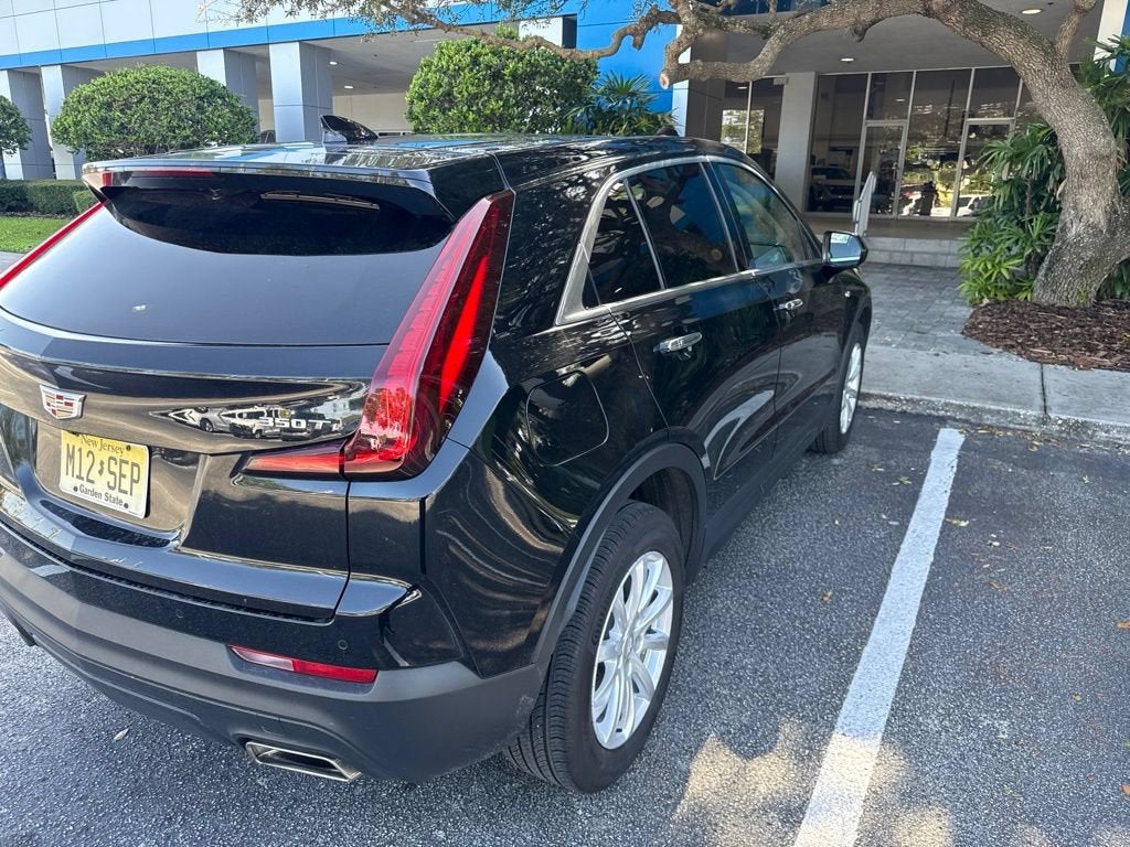 2023 Cadillac XT4 Luxury