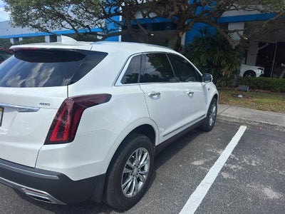 2022 Cadillac XT5 Premium Luxury