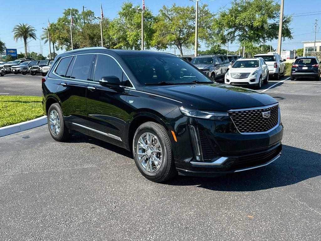 2022 Cadillac XT6 Luxury