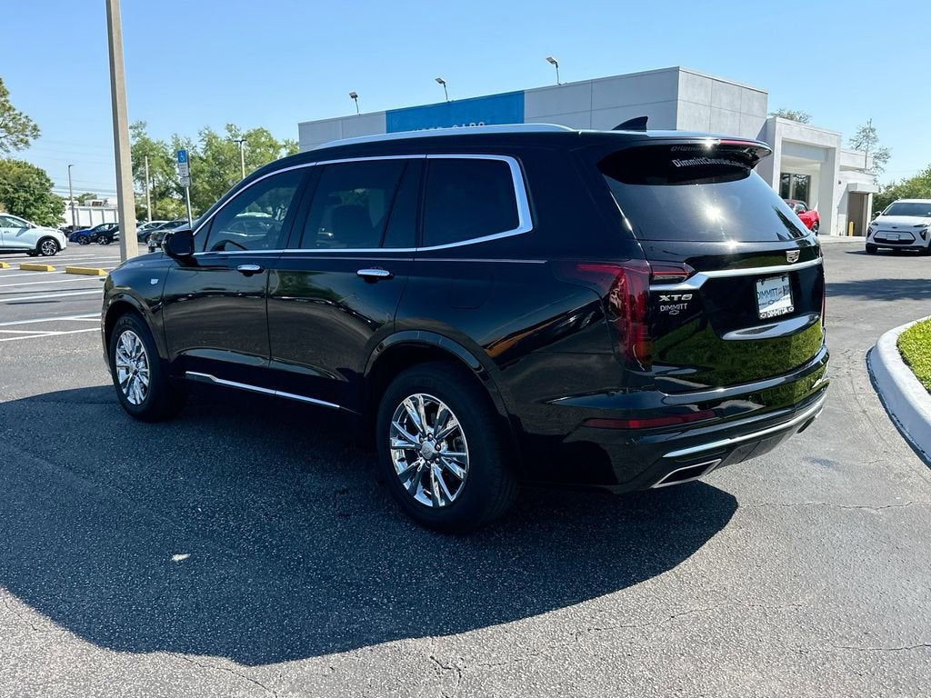 2022 Cadillac XT6 Luxury