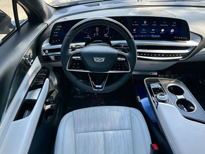 2023 Cadillac LYRIQ Luxury