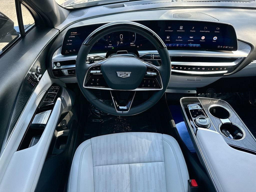 2023 Cadillac LYRIQ Luxury
