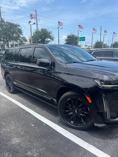 2024 Cadillac Escalade ESV Premium Luxury