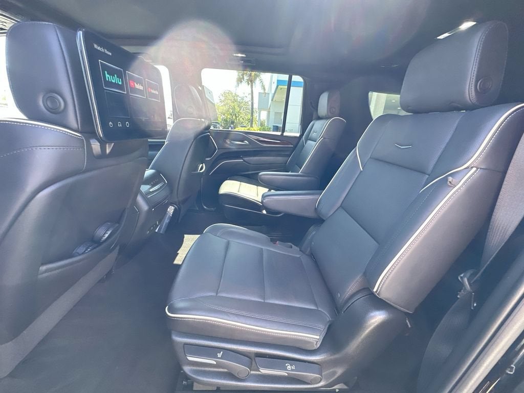 2024 Cadillac Escalade ESV Premium Luxury