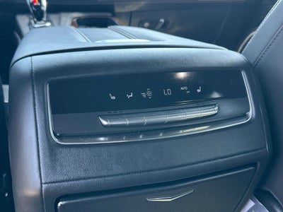 2024 Cadillac Escalade ESV Premium Luxury