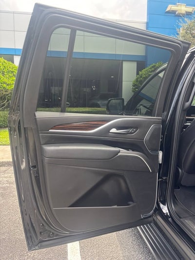 2024 Cadillac Escalade ESV Premium Luxury