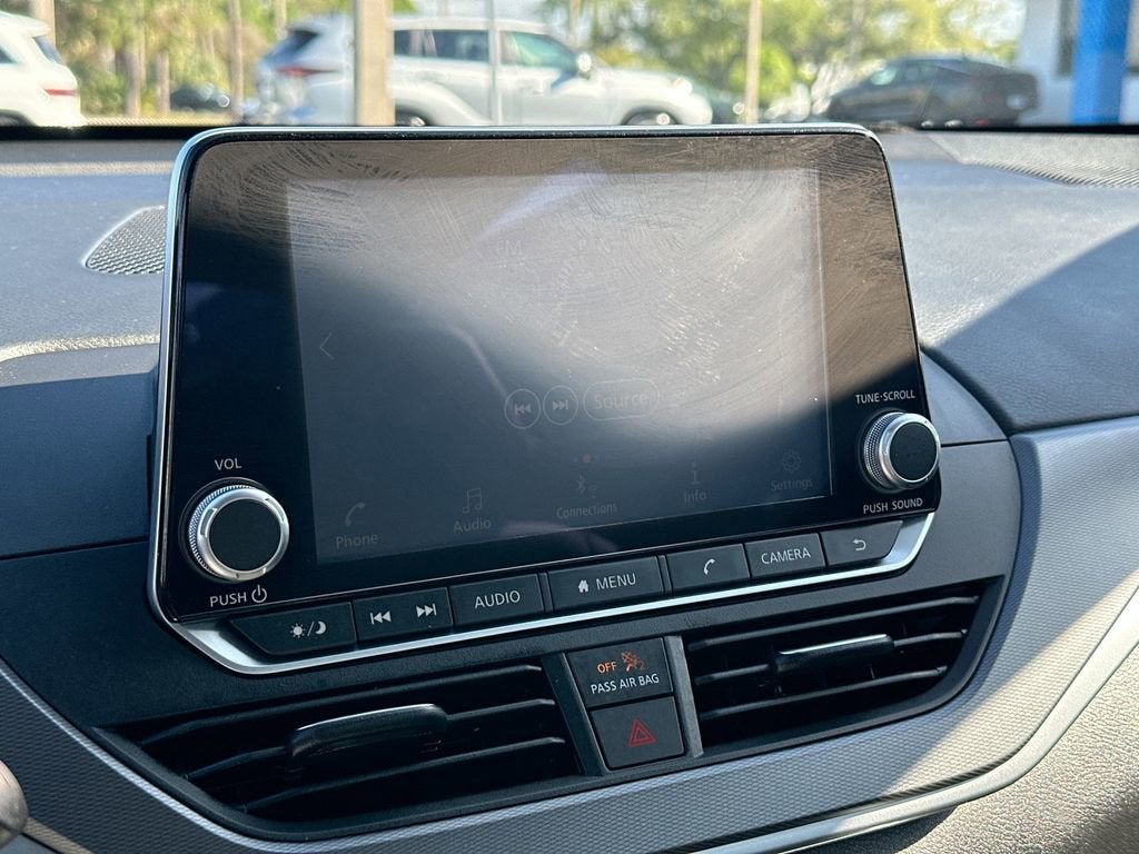 2025 Nissan Altima SR FWD