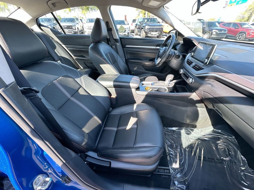 2025 Nissan Altima SR FWD