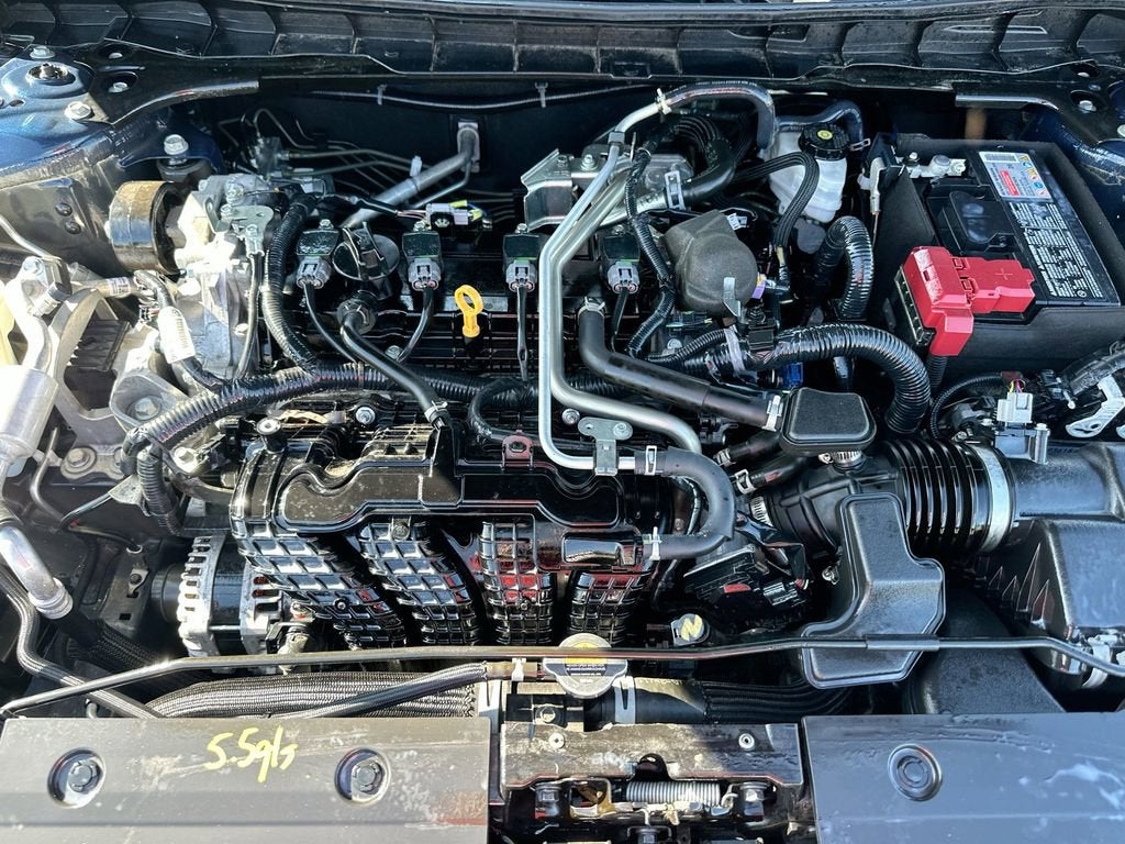 2025 Nissan Altima SR FWD