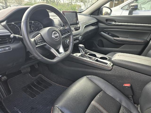 2025 Nissan Altima SR FWD