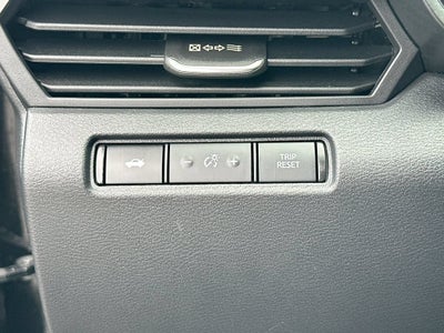 2022 Nissan Altima SR FWD