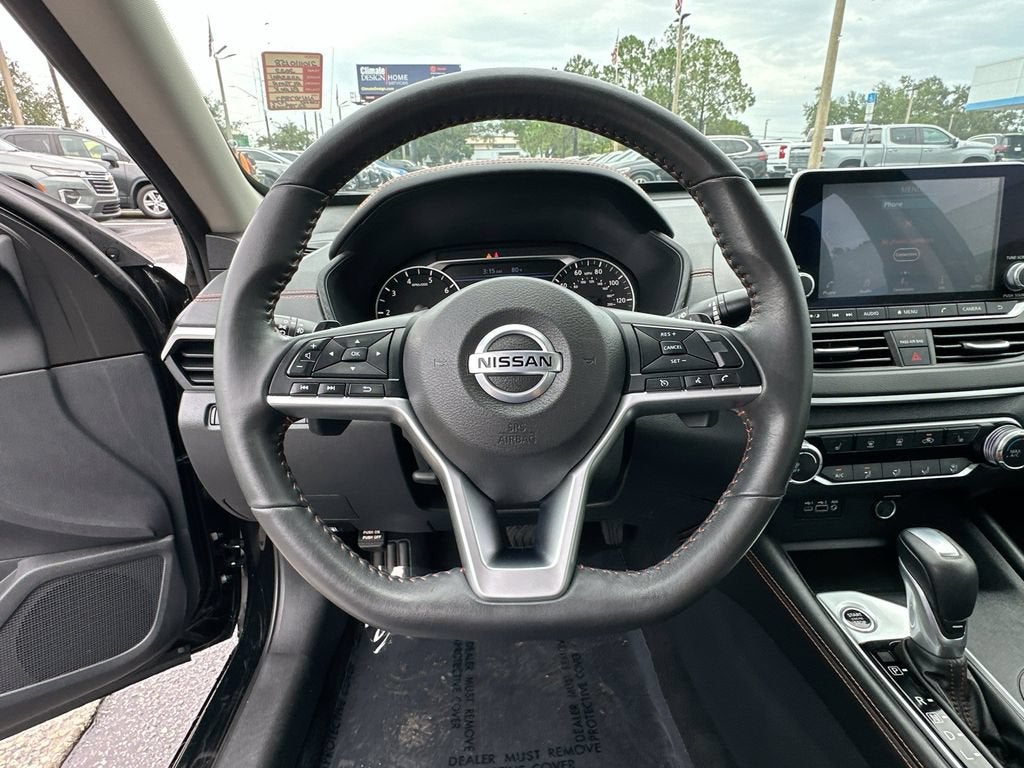 2022 Nissan Altima SR FWD