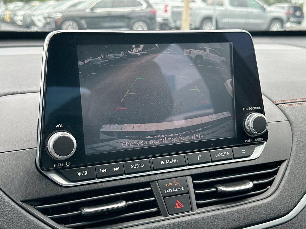 2022 Nissan Altima SR FWD