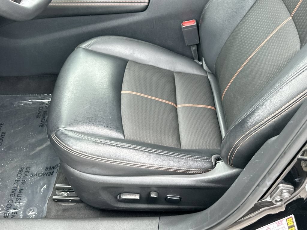 2022 Nissan Altima SR FWD