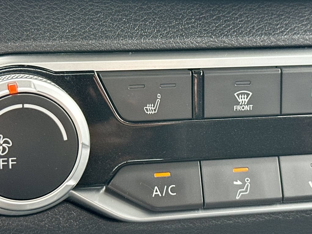 2022 Nissan Altima SR FWD