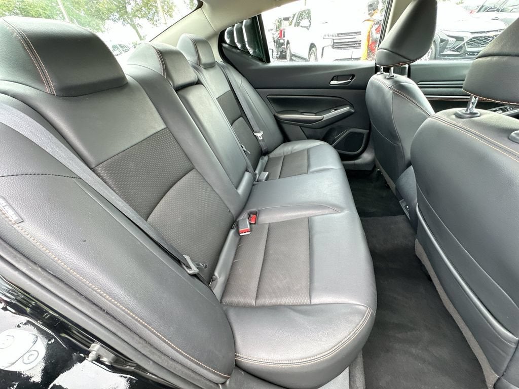 2022 Nissan Altima SR FWD