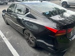 2022 Nissan Altima SR FWD