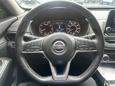 2022 Nissan Altima SR FWD