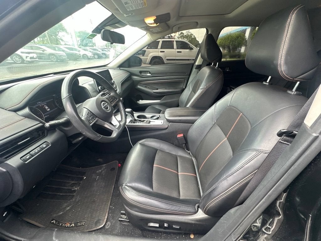 2022 Nissan Altima SR FWD